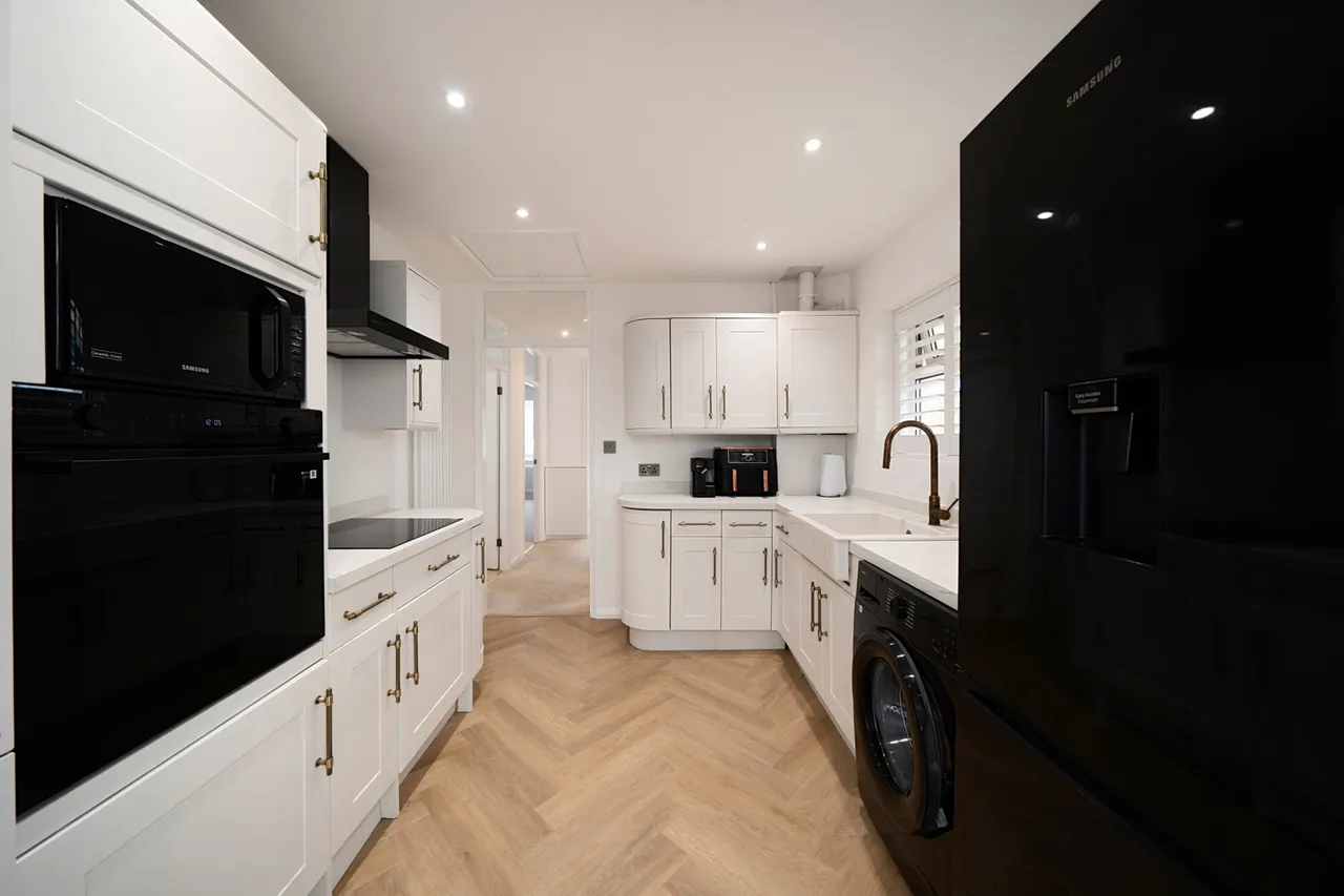Hall Drive, Harefield, UB9, photo 3