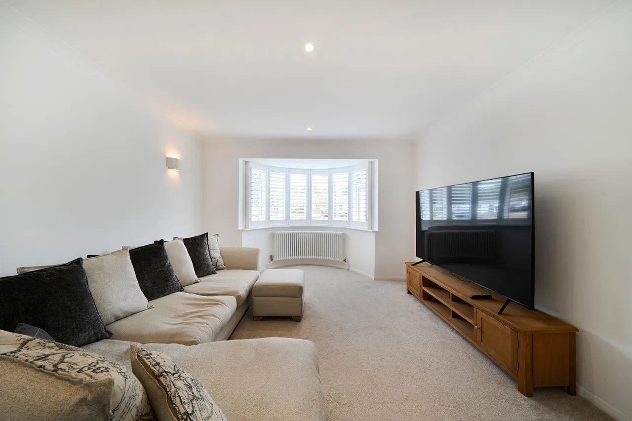 Hall Drive, Harefield, UB9, photo 6