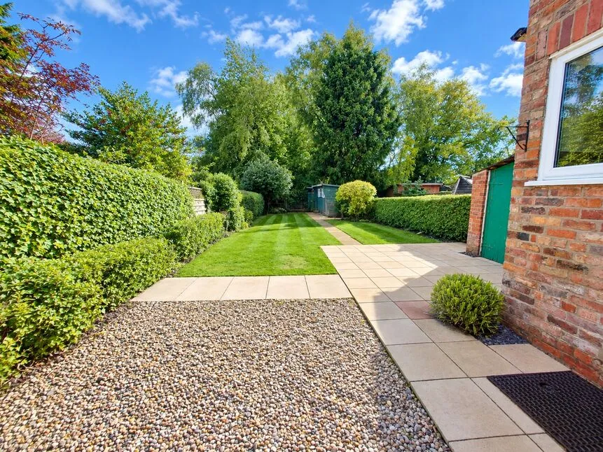 Moor Lane, Wilmslow, SK9, photo 16