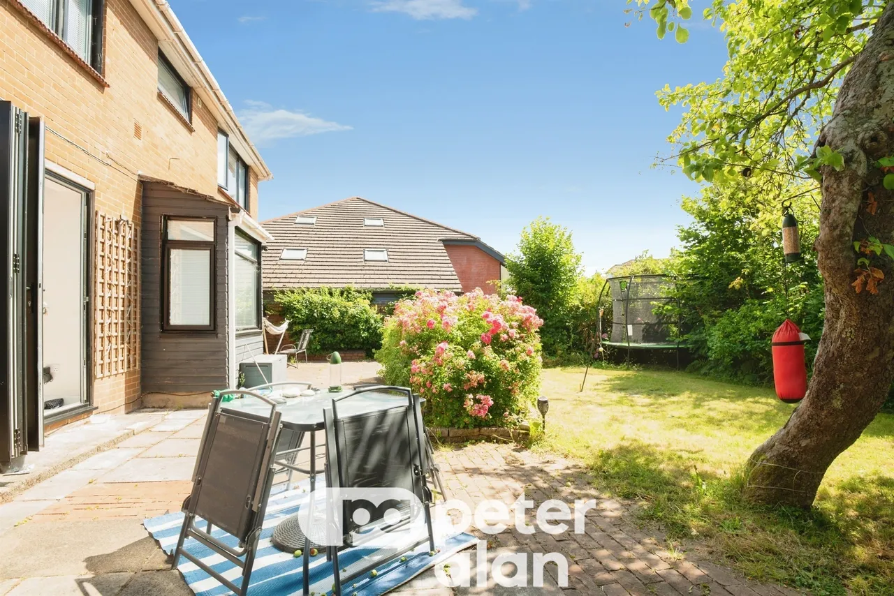 Stow Park Circle NEWPORT, NP20, photo 21