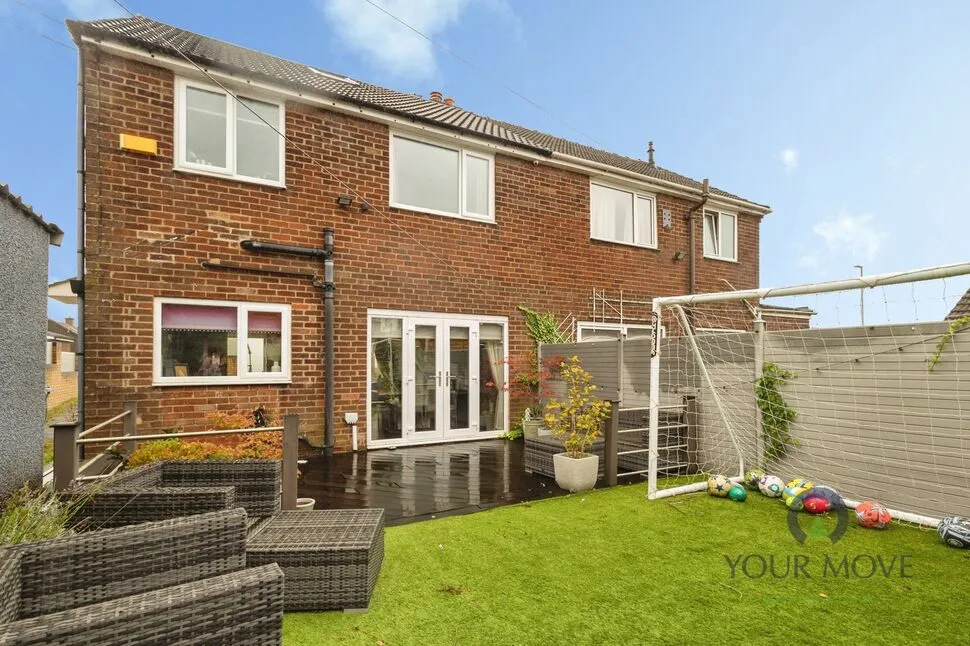 4 bed house for sale — Long Rushes, Shaw, Greater Manchester, OL2