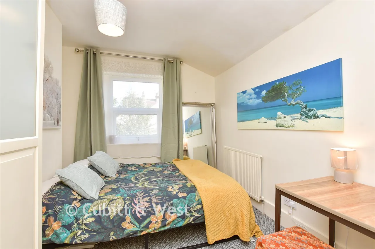 Bensham Lane, Thornton Heath, CR7, photo 12