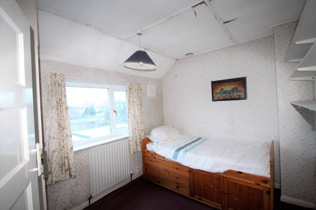 East Rochester Way, Sidcup, photo 9