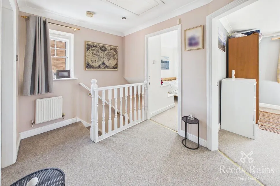 Fairfield Gardens, Rothwell, LS26, photo 8