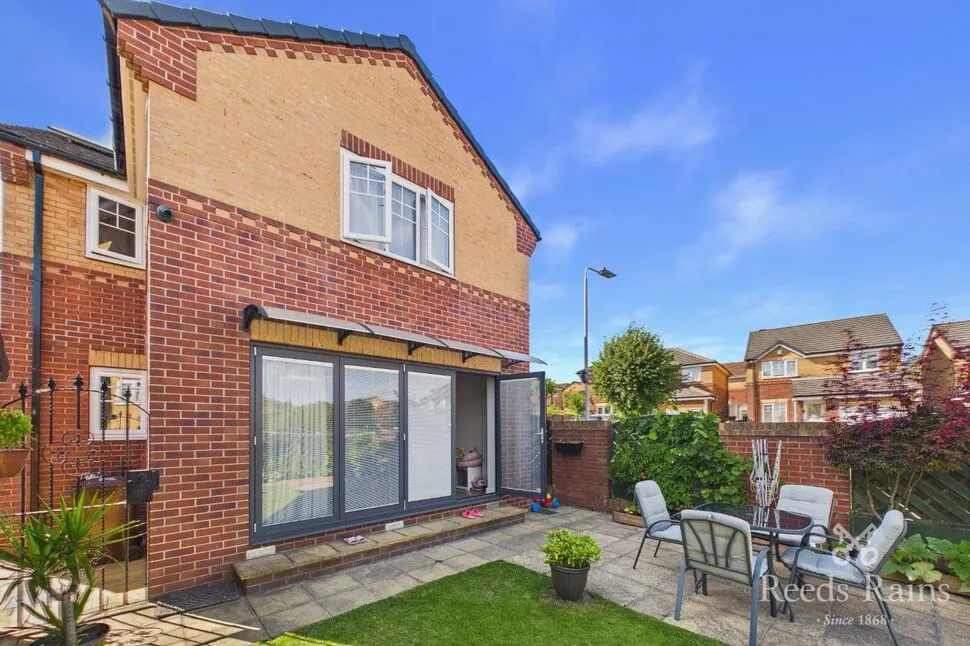 Fairfield Gardens, Rothwell, LS26, photo 12