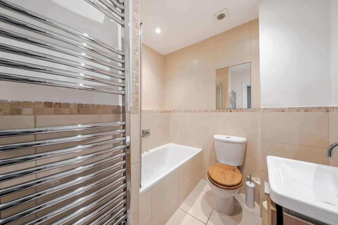 Lower Richmond Road, Putney, SW15, photo 6
