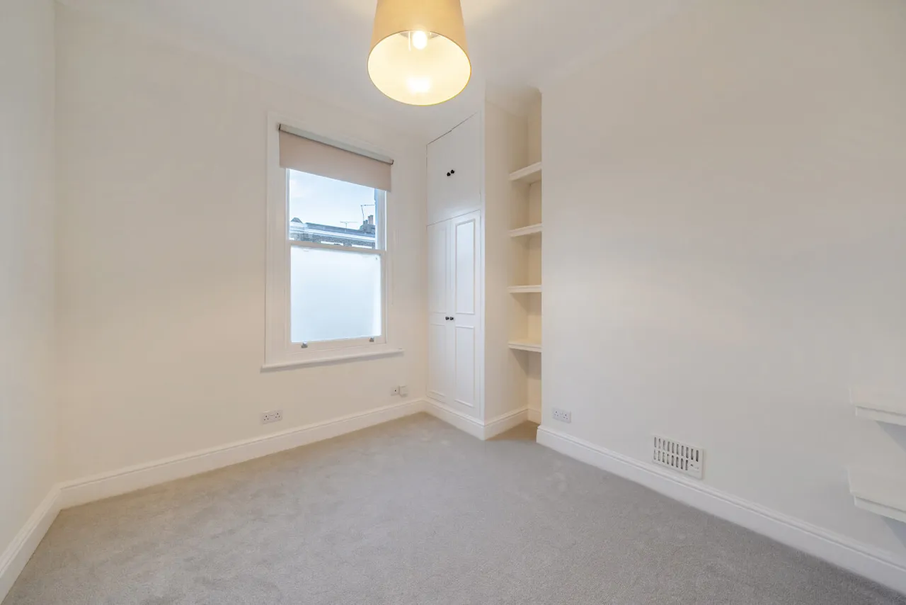 Lower Richmond Road, Putney, SW15, photo 4