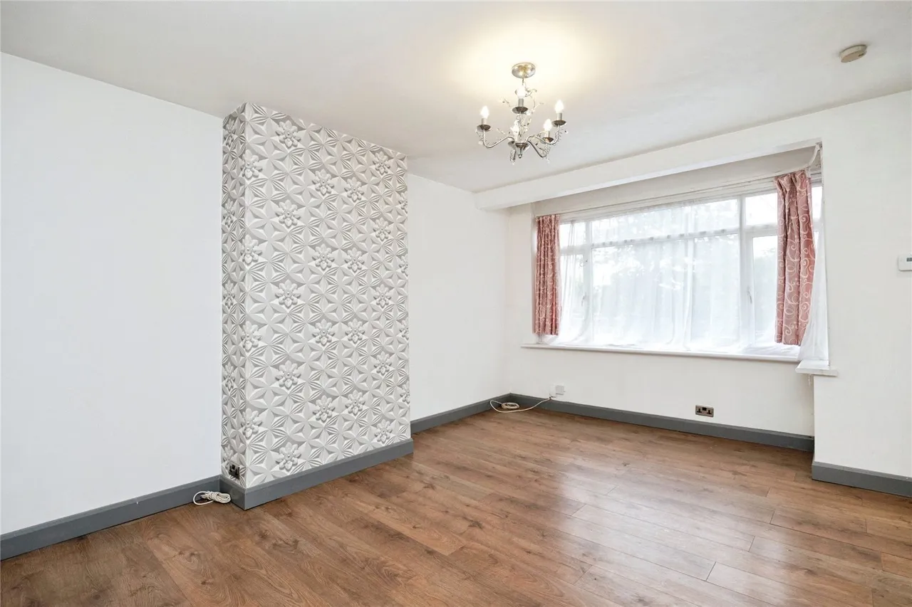 Ardleigh Green Road, Hornchurch, RM11, photo 19