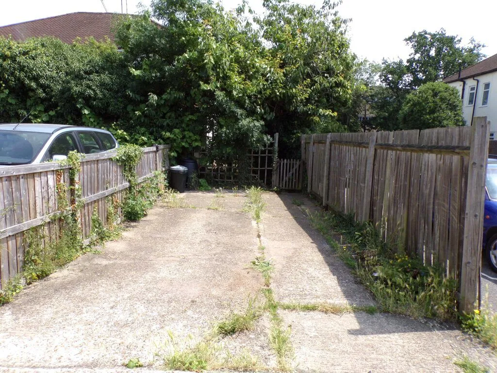 Ardleigh Green Road, Hornchurch, RM11, photo 22
