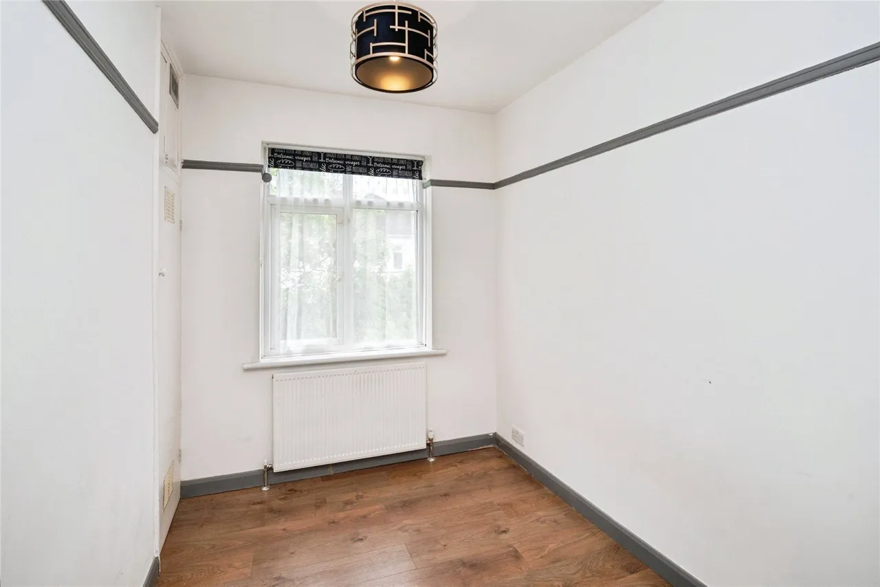 Ardleigh Green Road, Hornchurch, RM11, photo 7