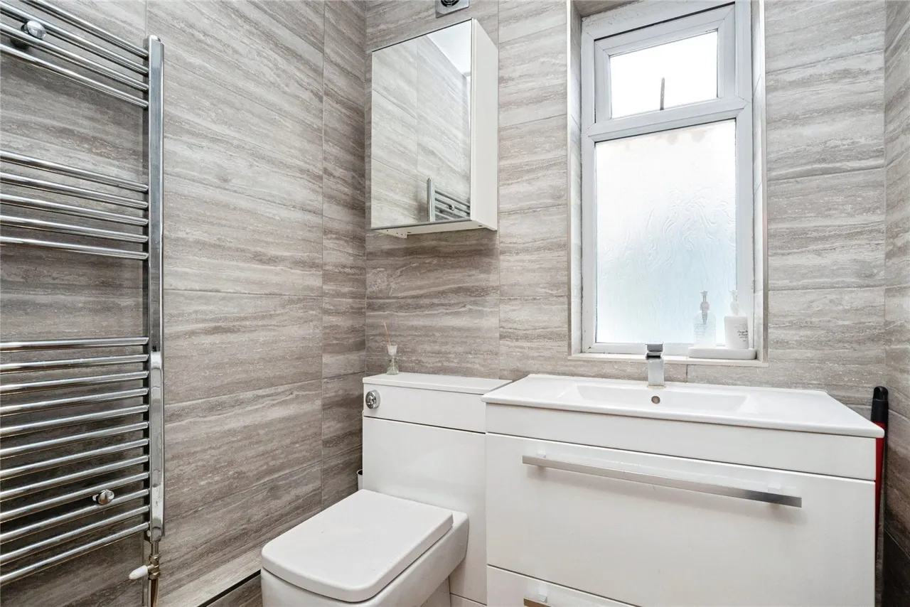 Ardleigh Green Road, Hornchurch, RM11, photo 14