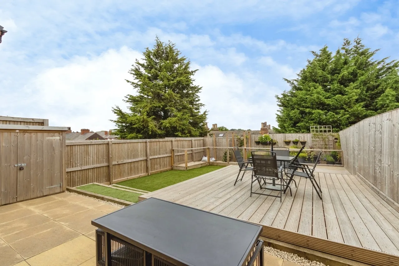 Plover Crescent, Wakefield, West Yorkshire, WF1, photo 15