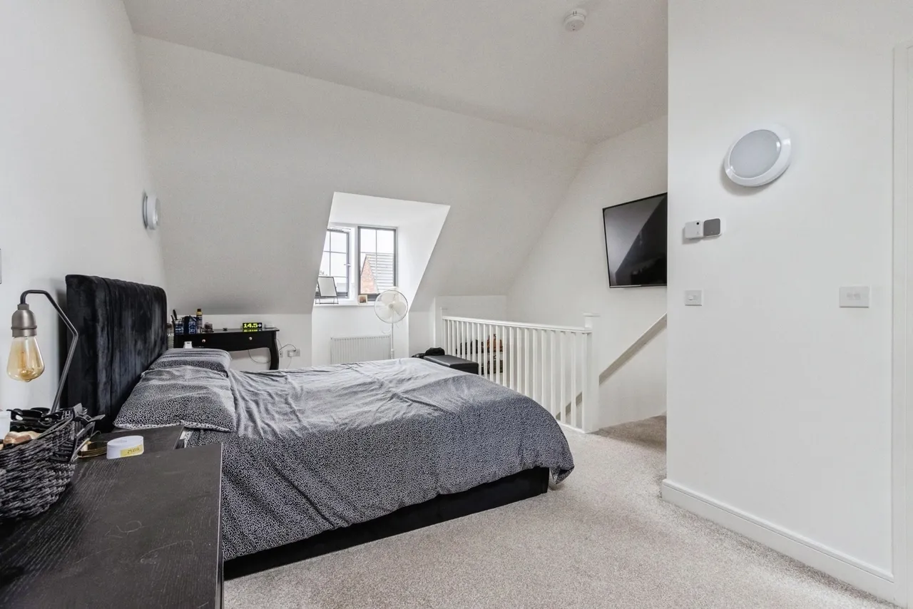 Plover Crescent, Wakefield, West Yorkshire, WF1, photo 13
