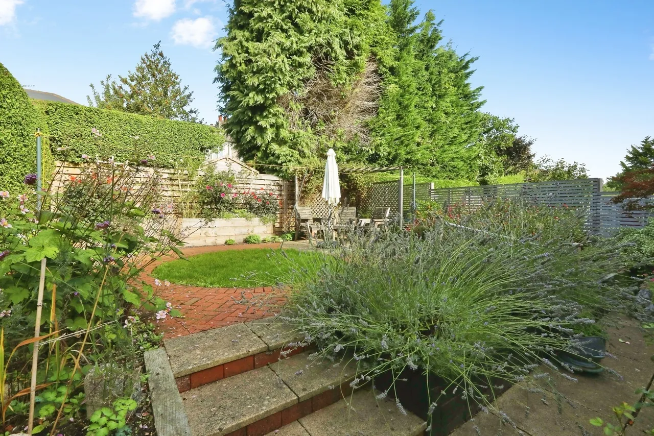 Cardoness Road, Sheffield, S10, photo 20