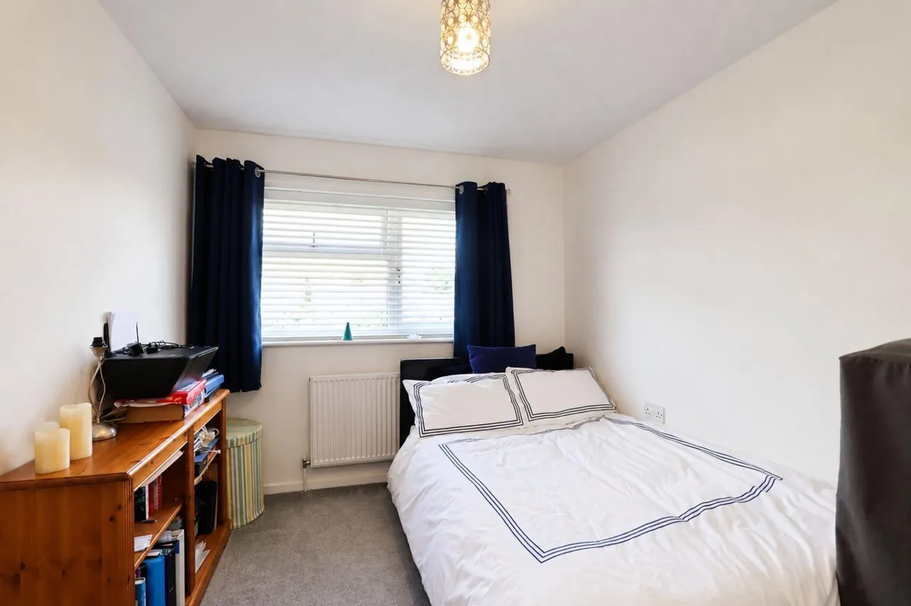 The Drift, Barrowby, NG32, photo 15