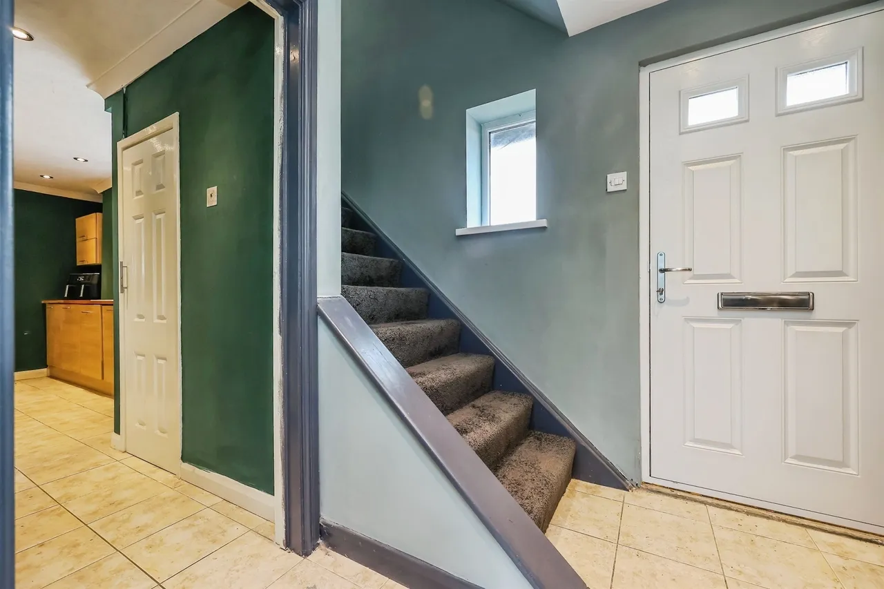St. Norbert Drive, Ilkeston, DE7, photo 10