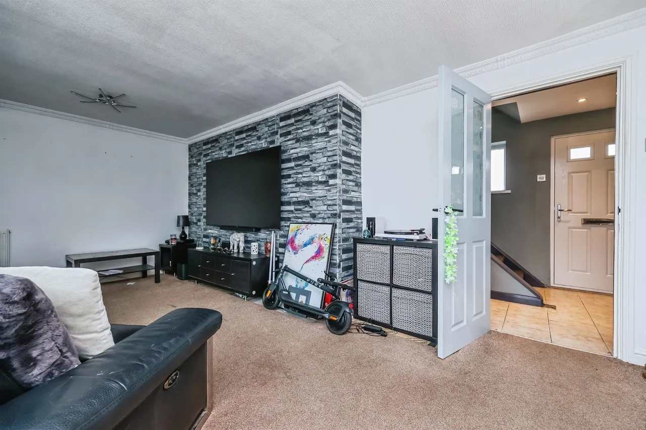 St. Norbert Drive, Ilkeston, DE7, photo 4