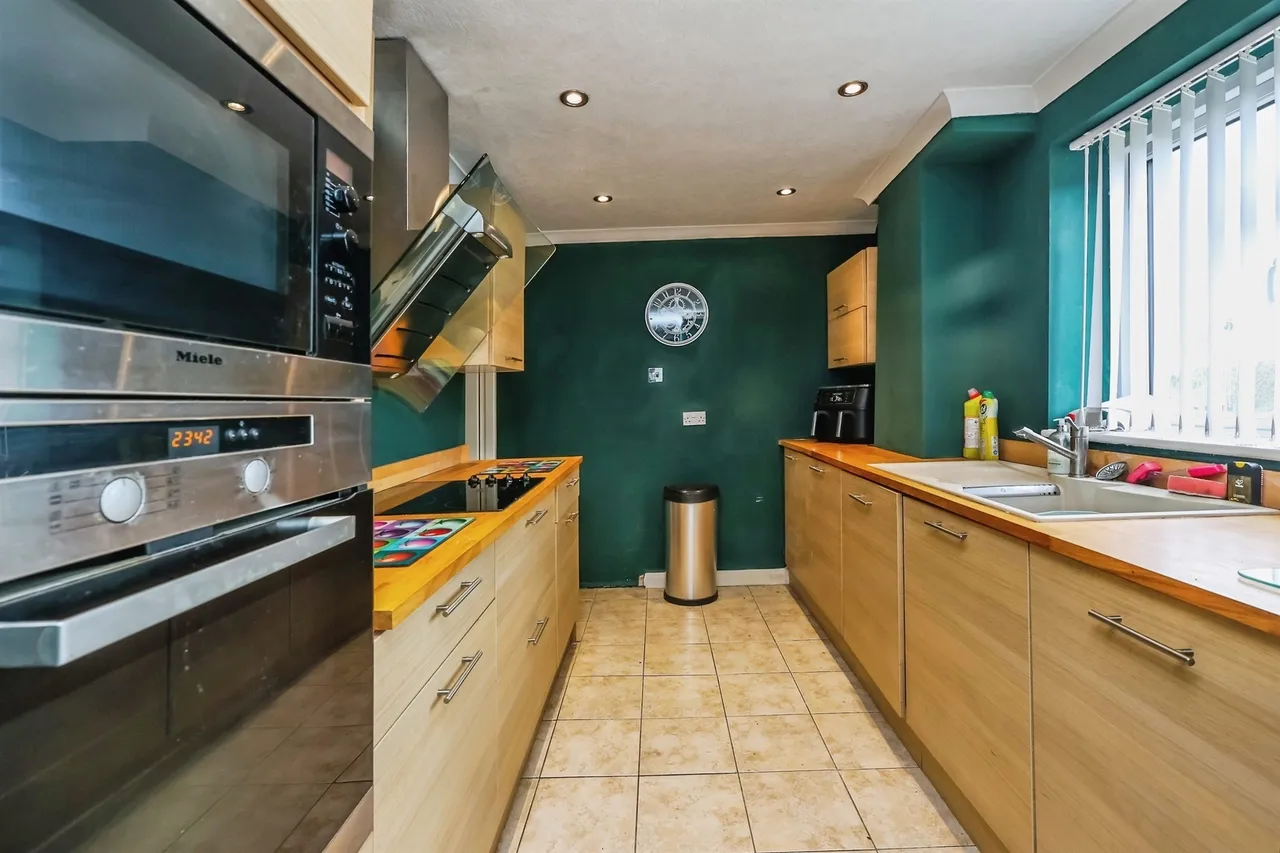 St. Norbert Drive, Ilkeston, DE7, photo 8