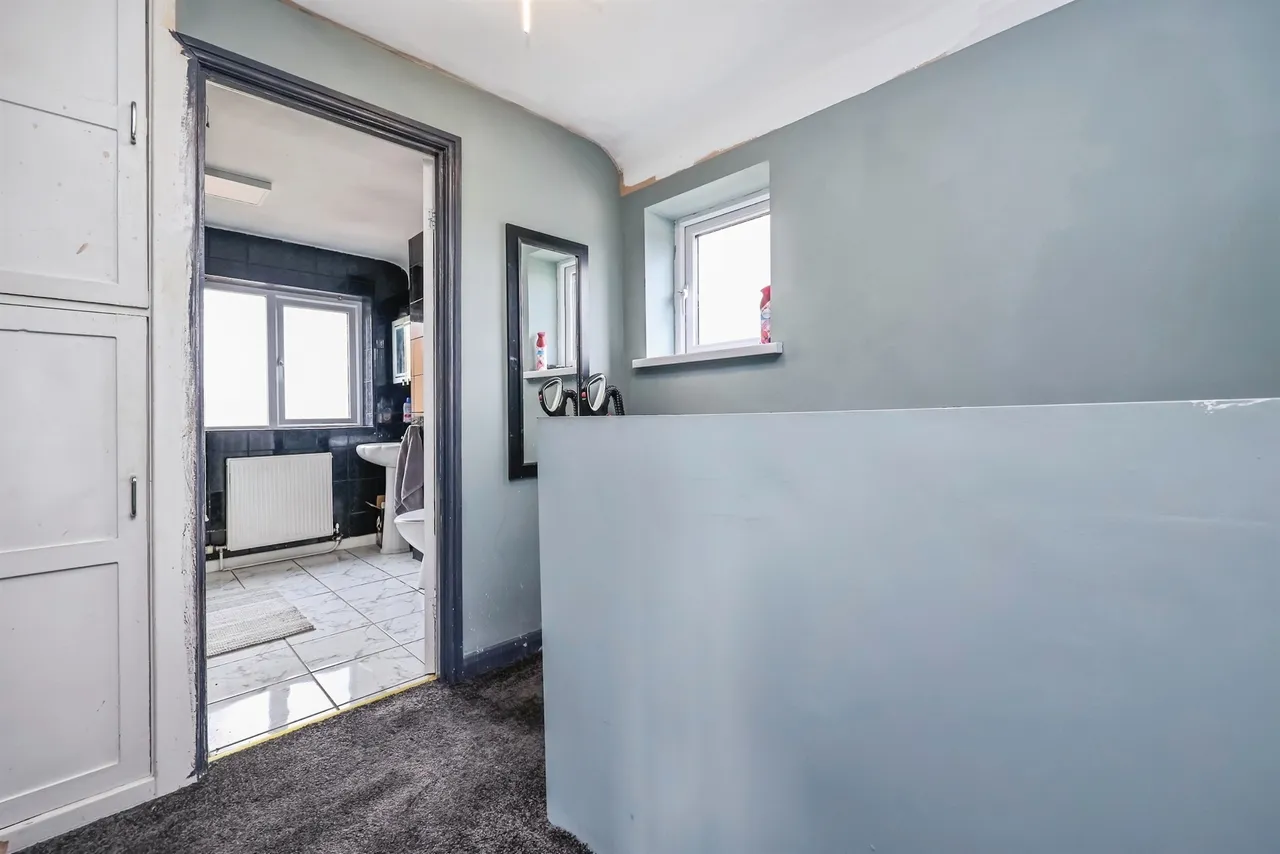 St. Norbert Drive, Ilkeston, DE7, photo 12