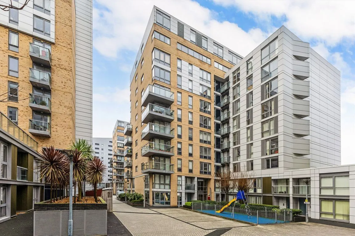 2 bed flat for sale — Canary View, Greenwich