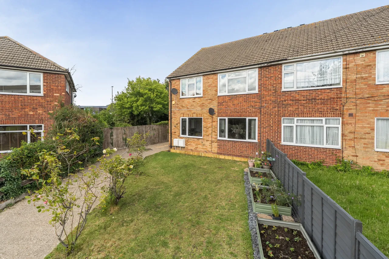 Godfrey Avenue, Northolt, UB5, photo 18