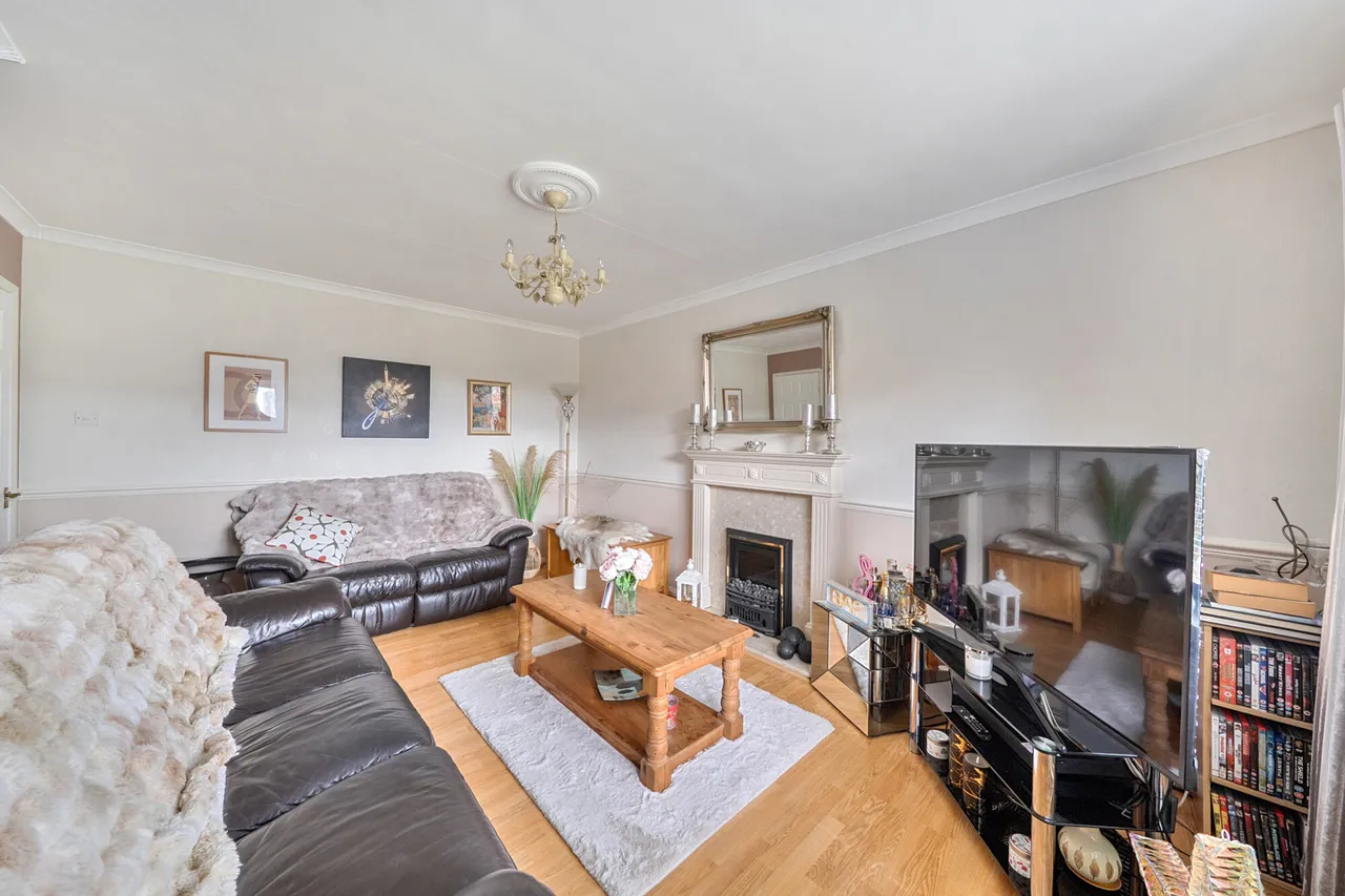Godfrey Avenue, Northolt, UB5, photo 9