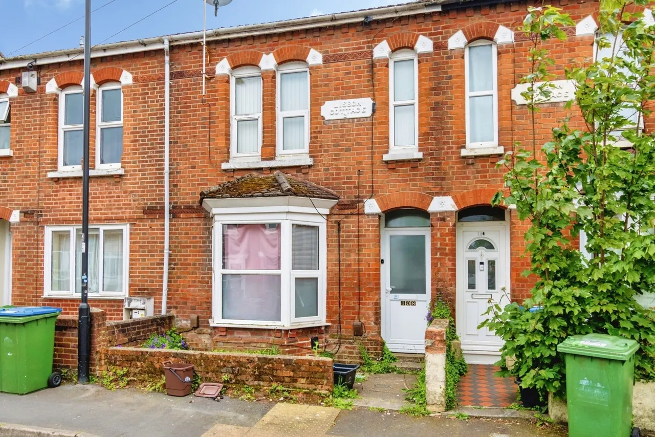 4 bed house for sale, Milton Road, Southampton, SO15