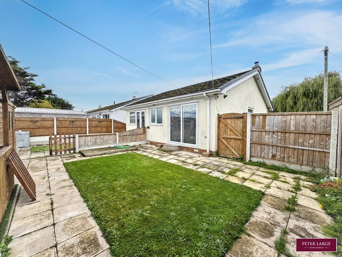 Pinetree Walk, Rhyl, LL18, photo 2