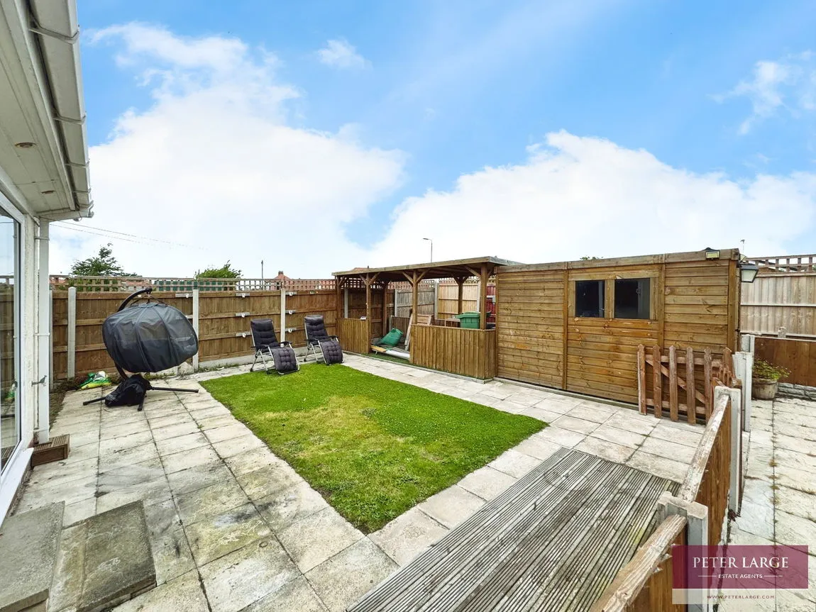 Pinetree Walk, Rhyl, Denbighshire, LL18 3SB, photo 12