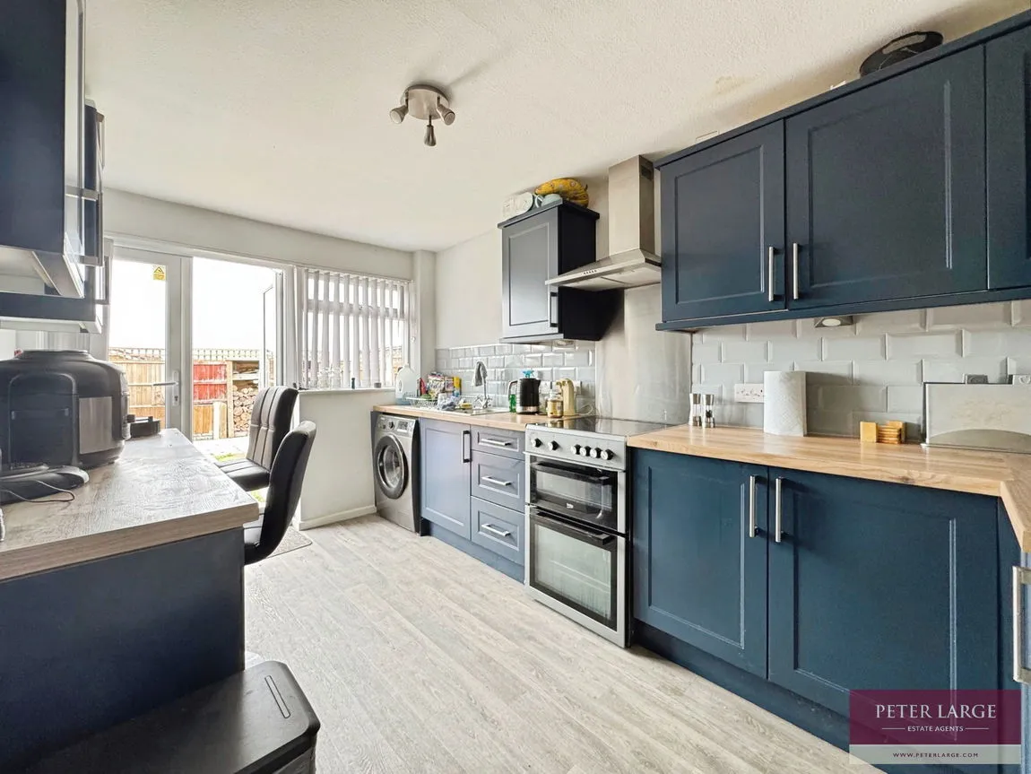 Pinetree Walk, Rhyl, Denbighshire, LL18 3SB, photo 4