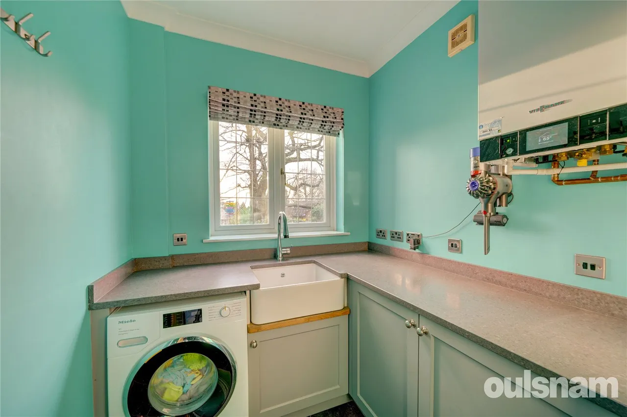 Lickey Grange Drive, Marlbrook, Bromsgrove, Worcestershire, B60 1RD, photo 8