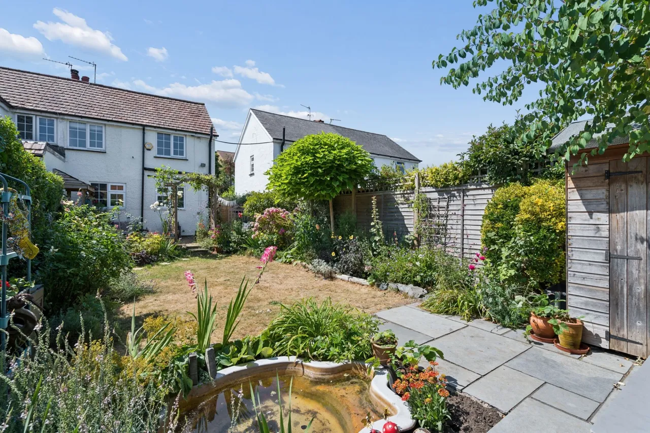 Kingsmead Road, High Wycombe, HP11, photo 16