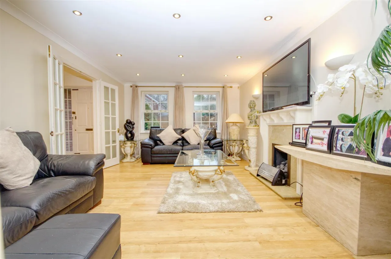 Lime Gardens, West End, Southampton, Hampshire, SO30 3RG, photo 3