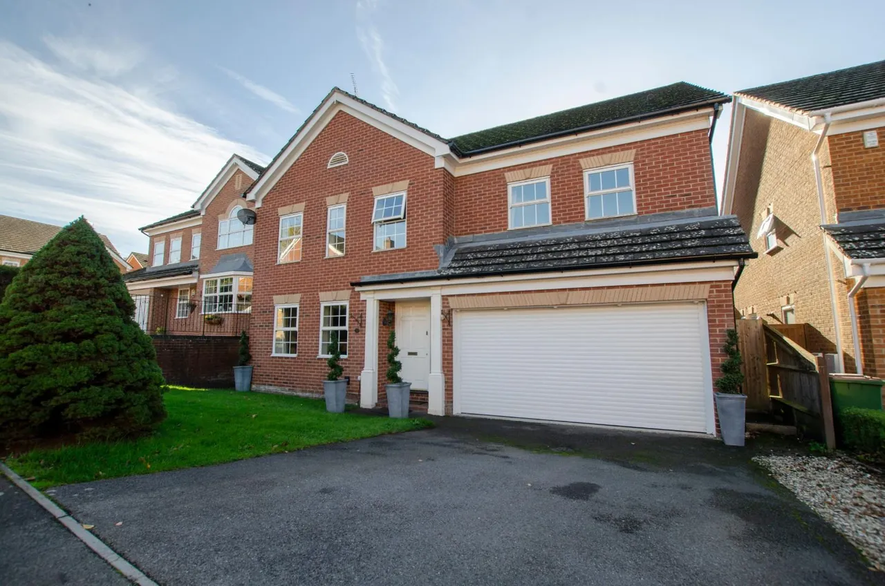 5 bed house for sale — Lime Gardens, West End, Southampton, Hampshire, SO30 3RG