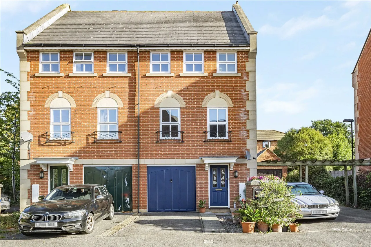 3 bed property for sale, Bennett Crescent, Cowley, OX4