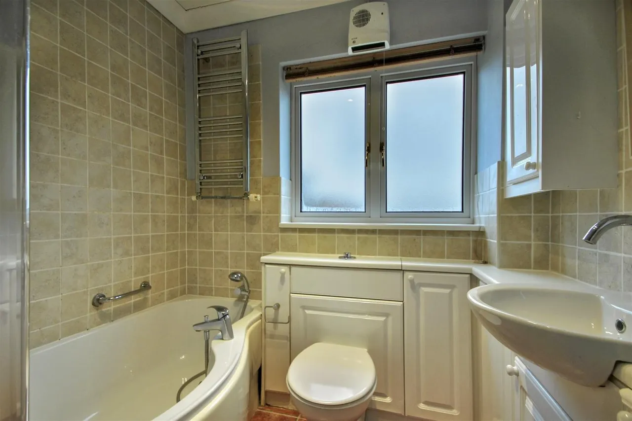 Wakehurst Place, Rustington, photo 11