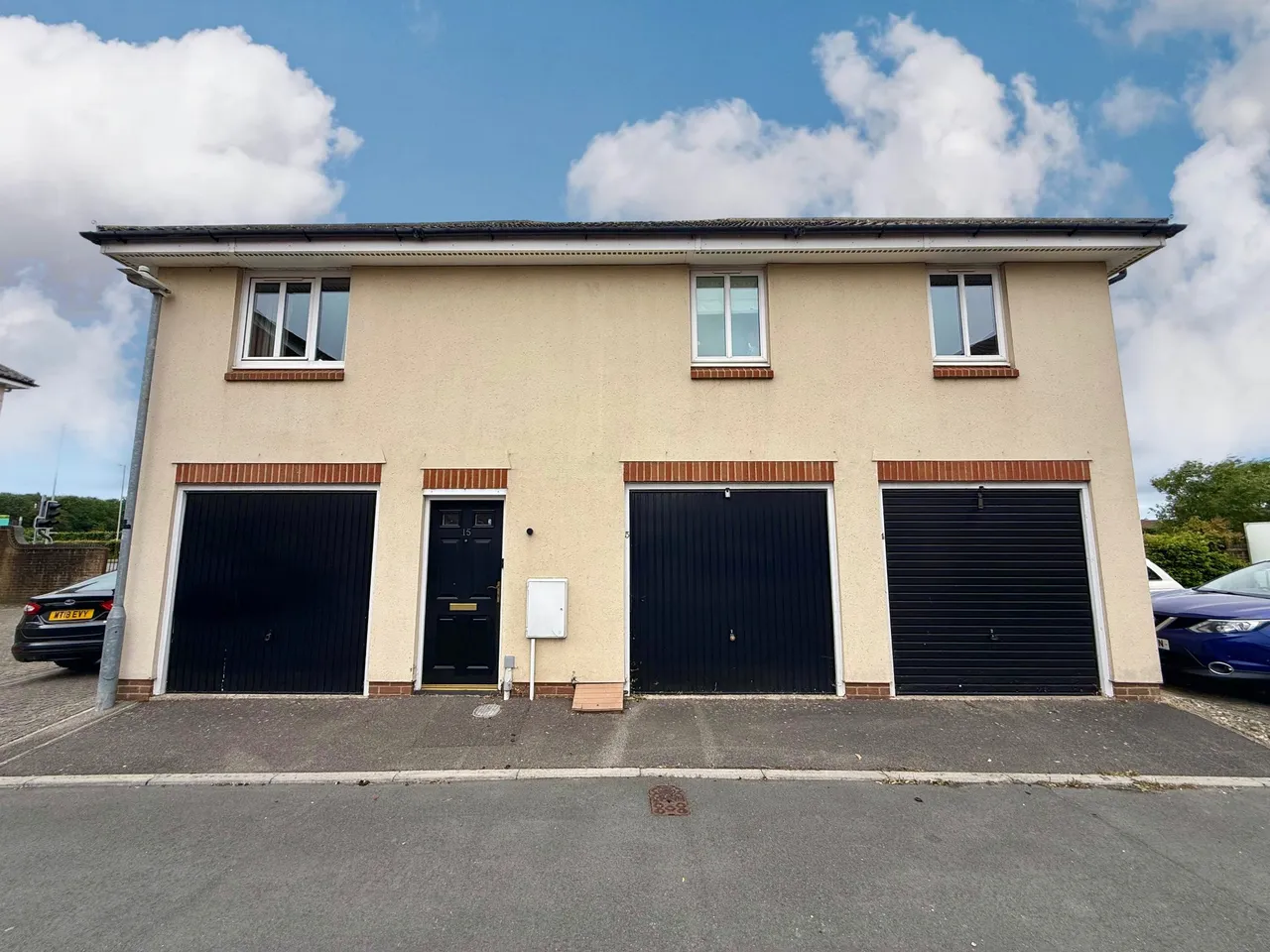 Welbeck Close, Swindon, Wiltshire, SN3 2GN, photo 2
