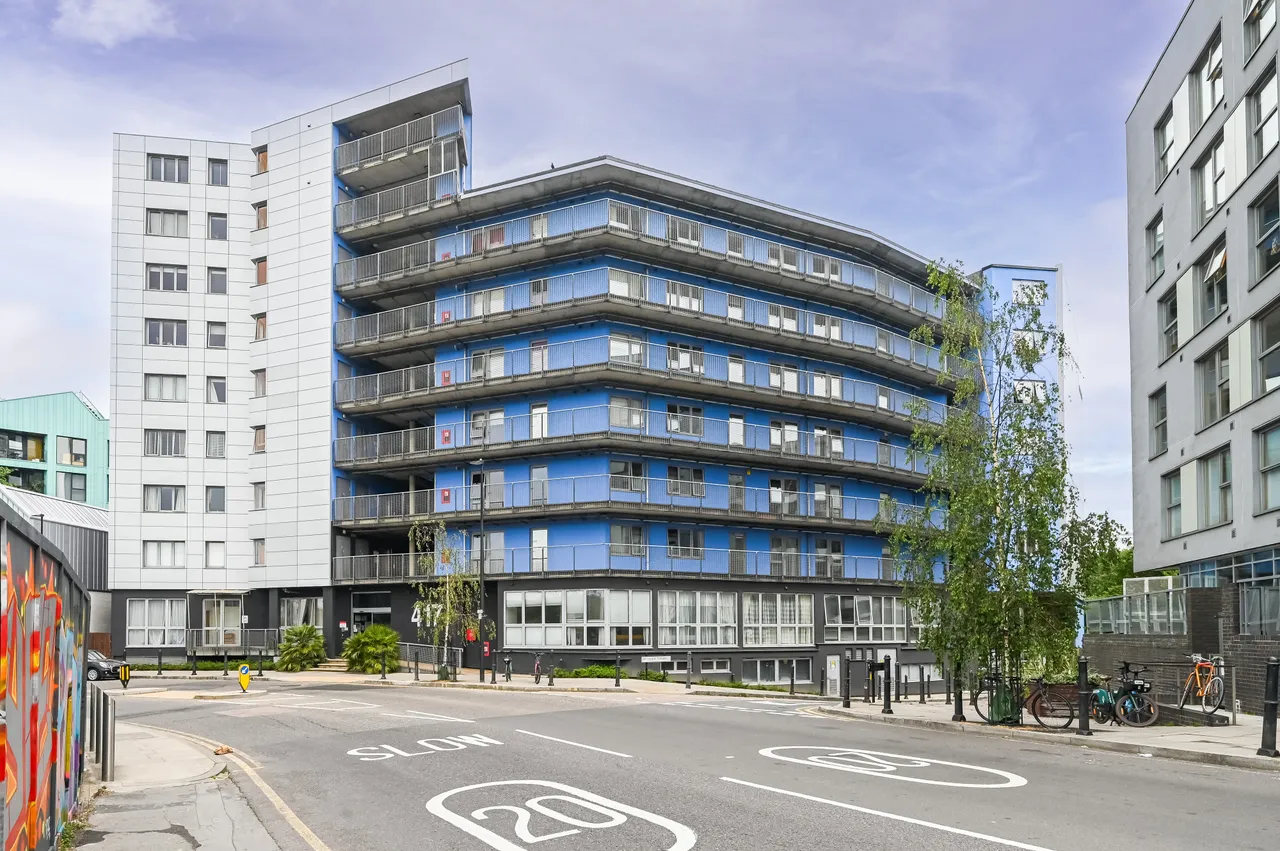 Apartment 311, 417 Wick Lane, London, photo 4