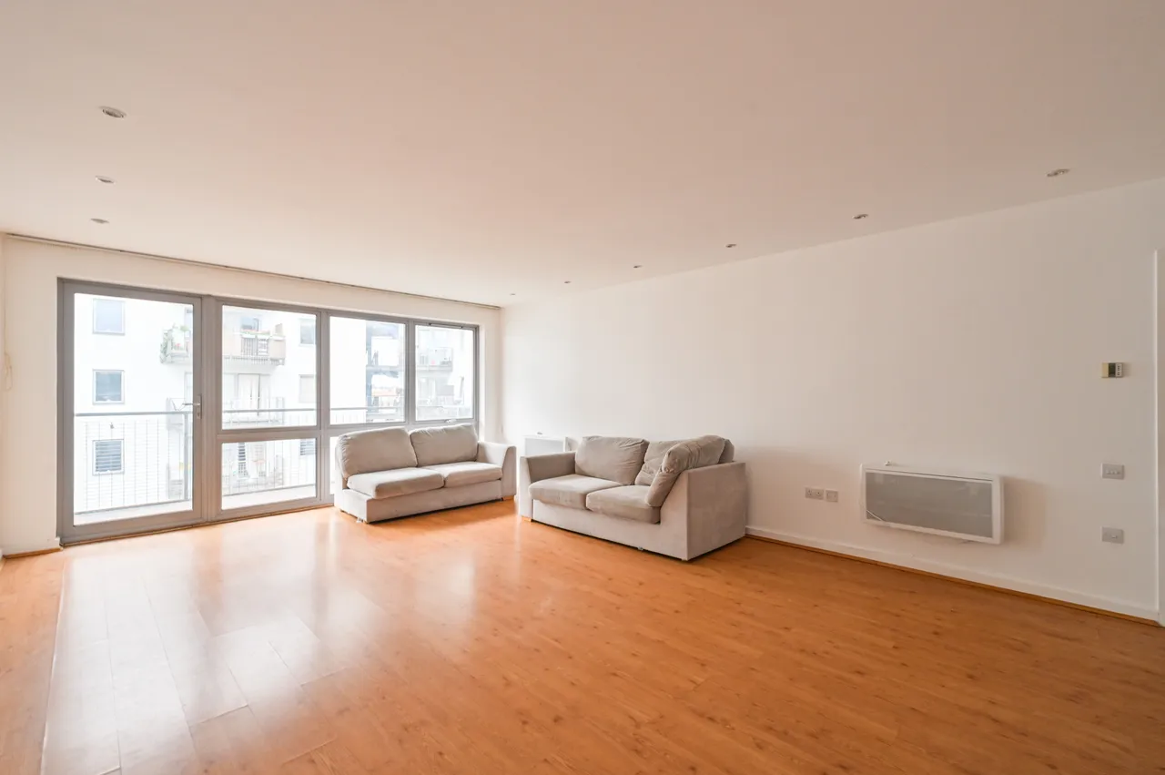Apartment 311, 417 Wick Lane, London, photo 7