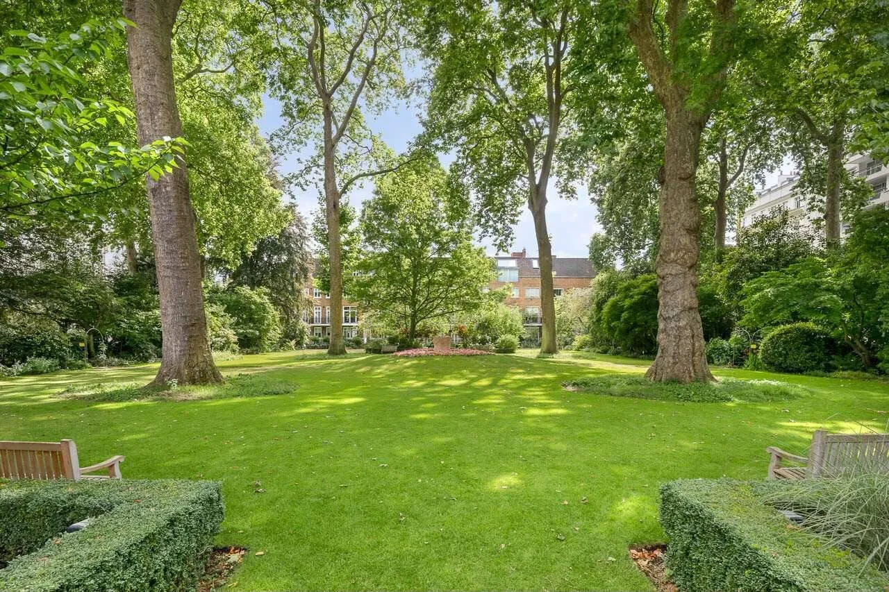 Gloucester Square, Hyde Park, W2, photo 17
