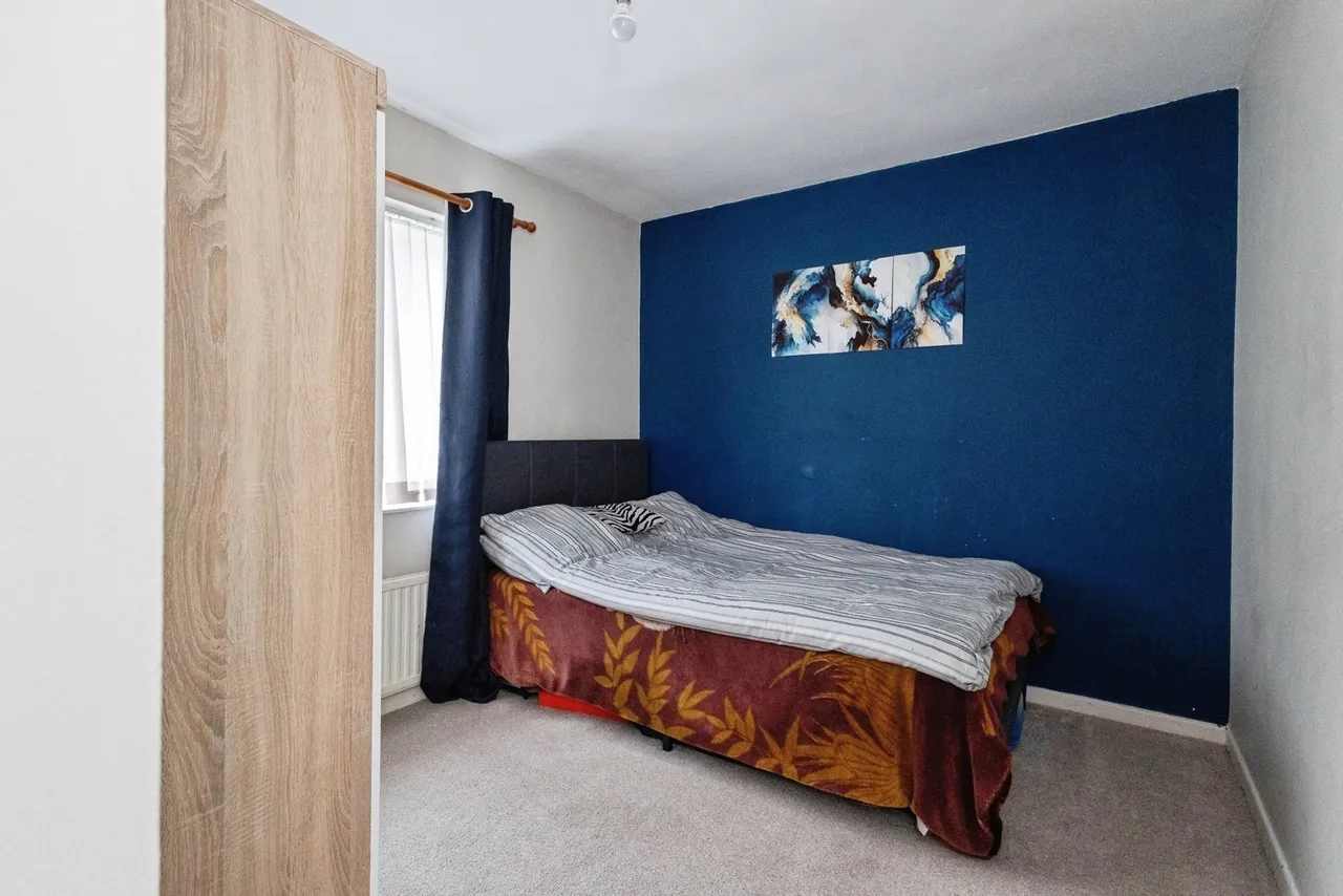 Kinder Avenue, Ashton-under-Lyne, Greater Manchester, OL6, photo 11