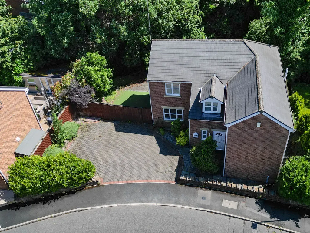 Pargate Chase, Rochdale OL11 5DZ, photo 26