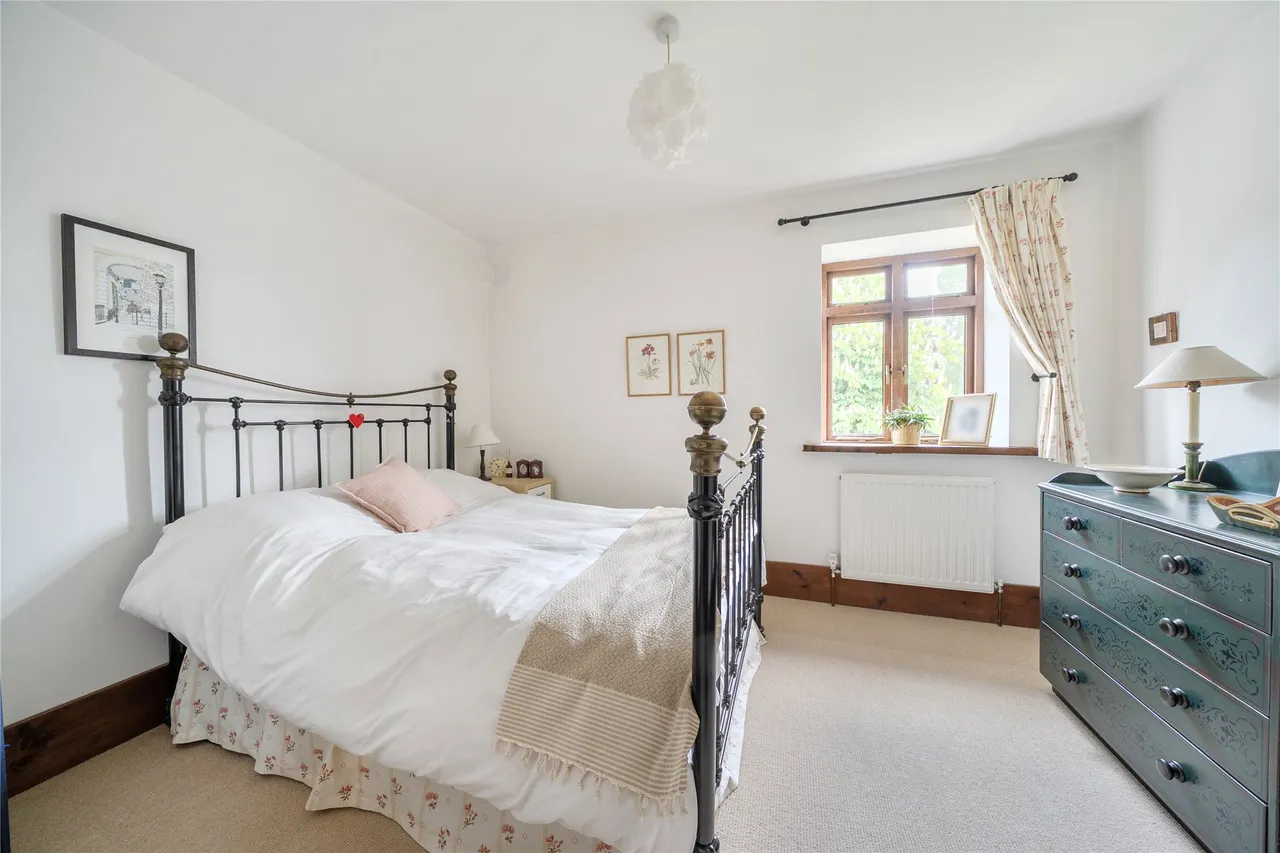 Mill Lane, Scotsgrove, OX9, photo 13