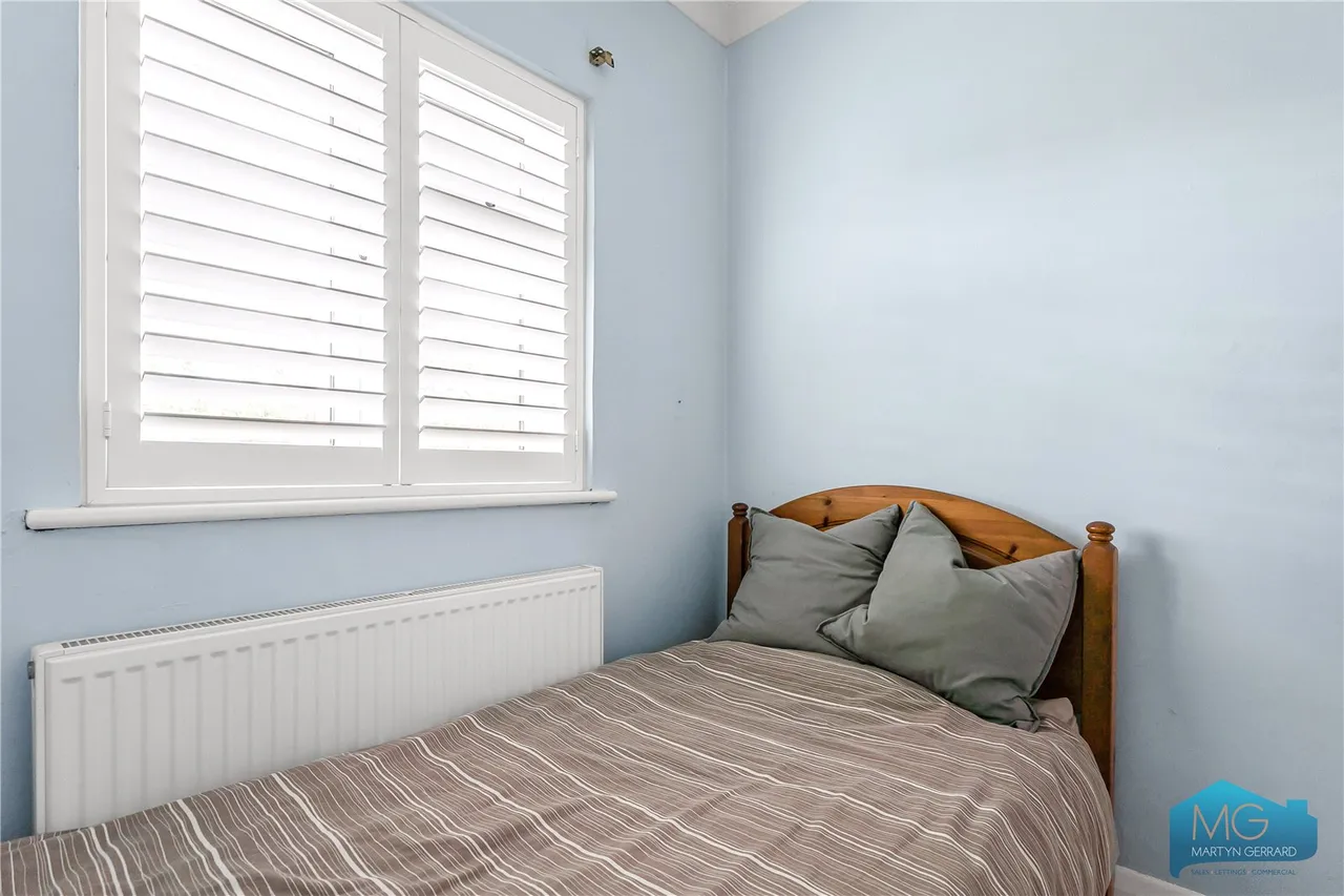 Devonshire Road, London, NW7, photo 12