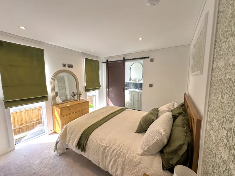 Weybridge Park Estate Weybridge Road, Addlestone KT15 2RF, photo 6