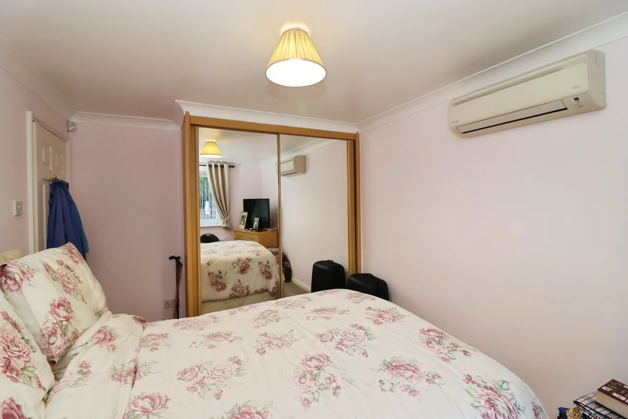 Bracken Road, Shirebrook, Mansfield, Derbyshire, NG20, photo 9