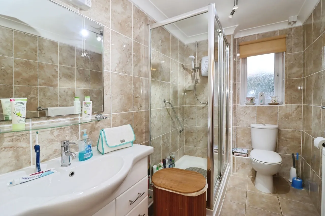 Bracken Road, Shirebrook, Mansfield, Derbyshire, NG20, photo 13