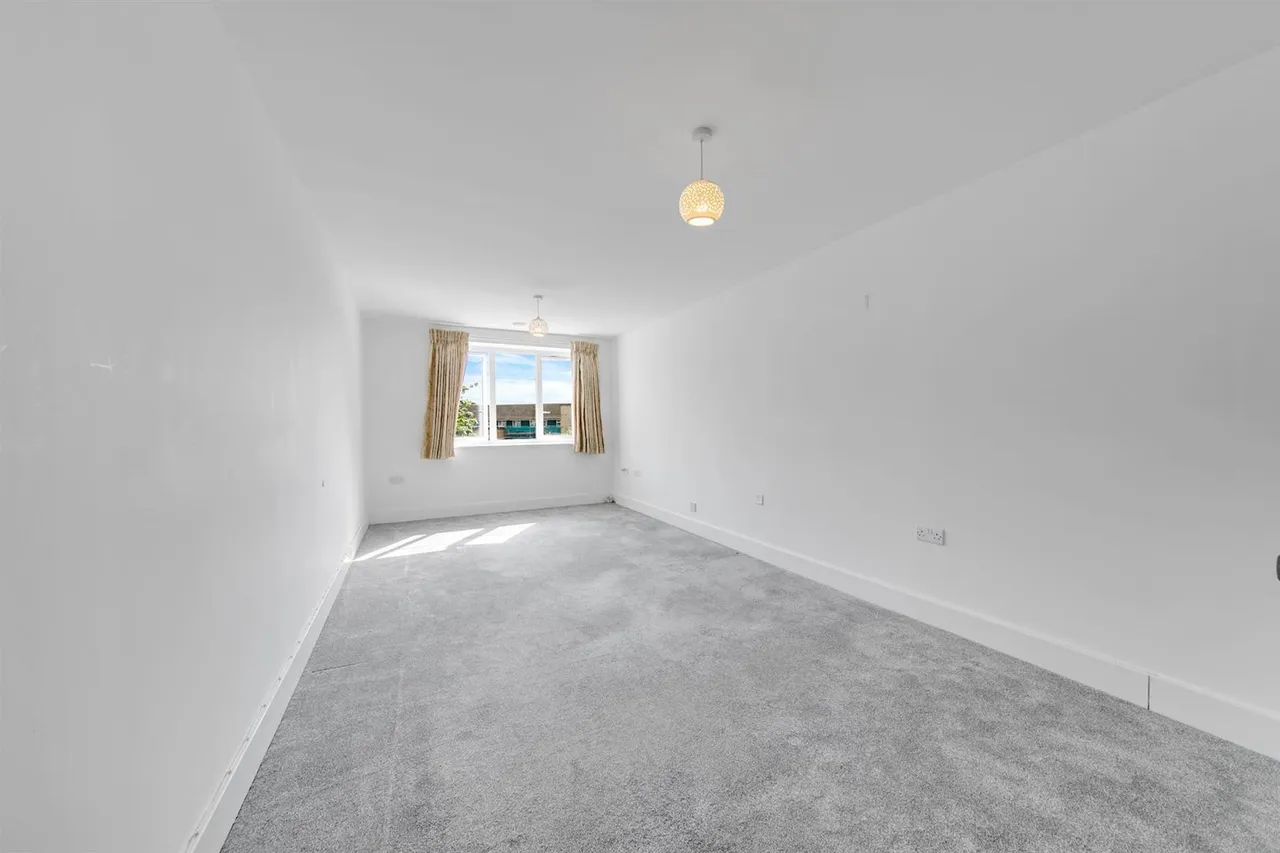 Limpsfield Road, Sanderstead, CR2, photo 18