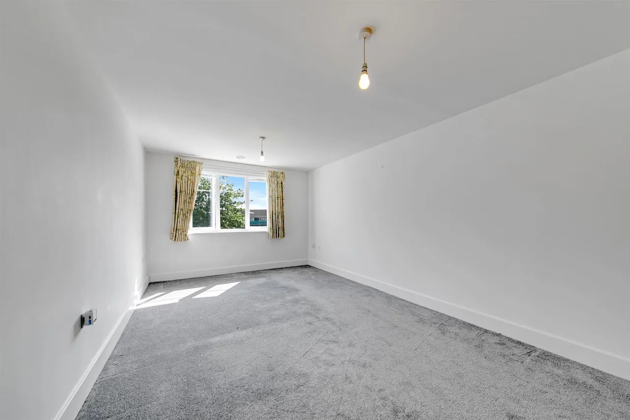 Limpsfield Road, Sanderstead, CR2, photo 20