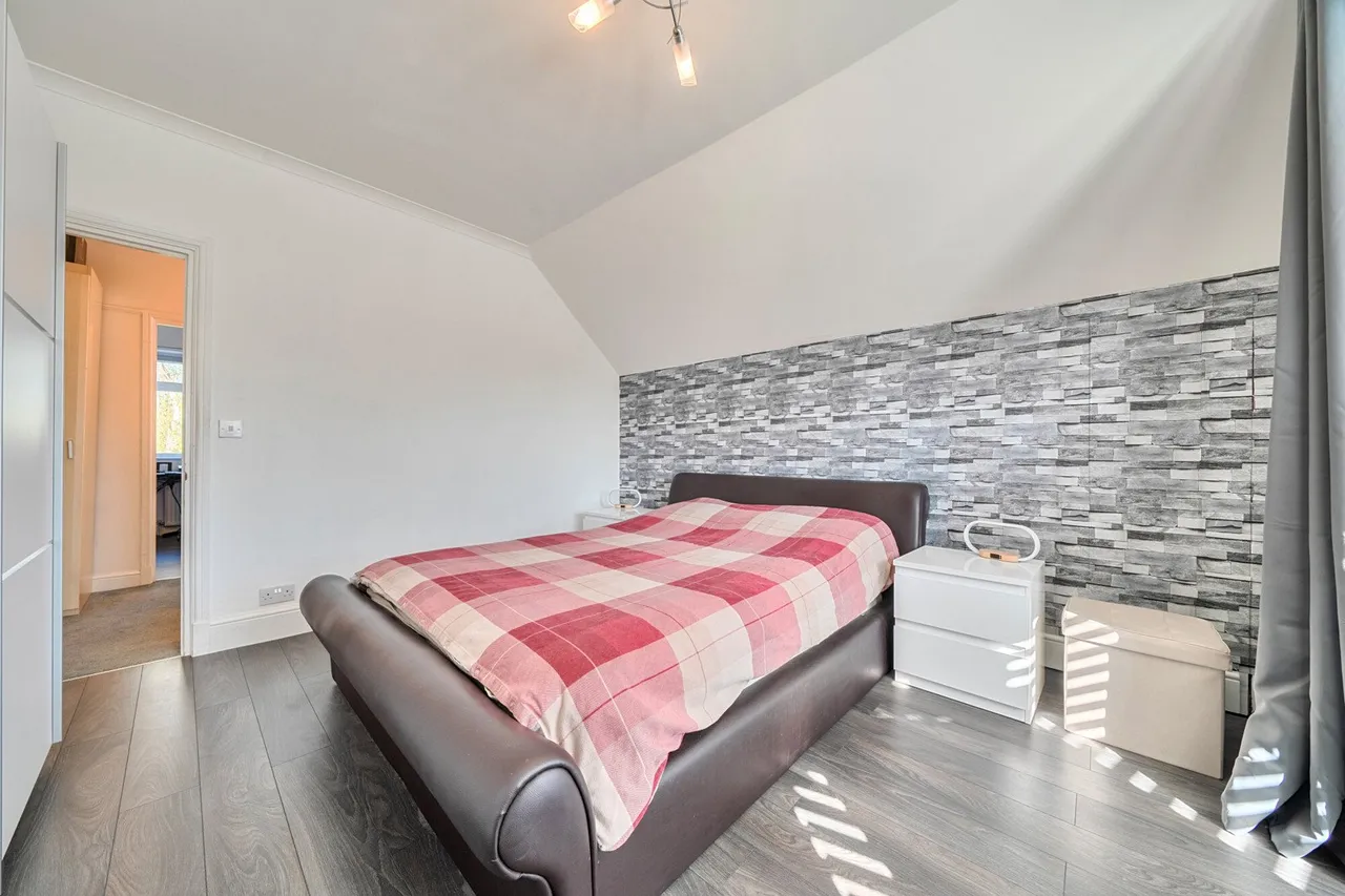 Glynde Road, DA7, photo 22